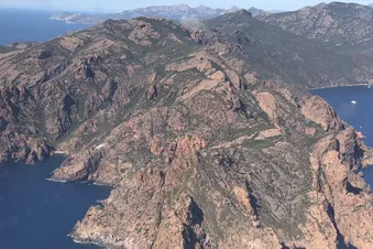 Déjeuner en Corse, Cannes - Calvi