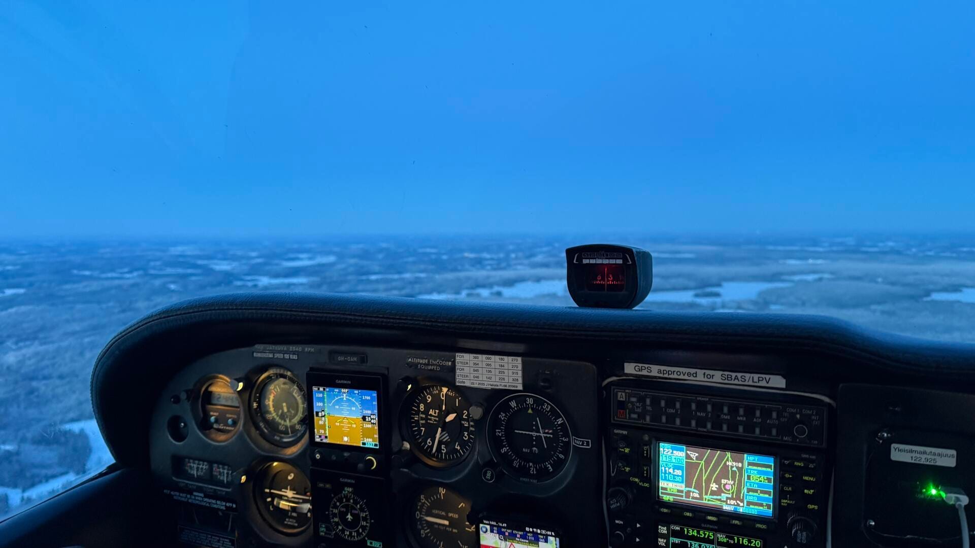 Flight to Räyskälä (EFRY) with Finnish Airfield Lunch