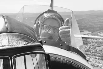 Aux commandes d'un Biplan pour pilotes brevetés (avion /ULM)