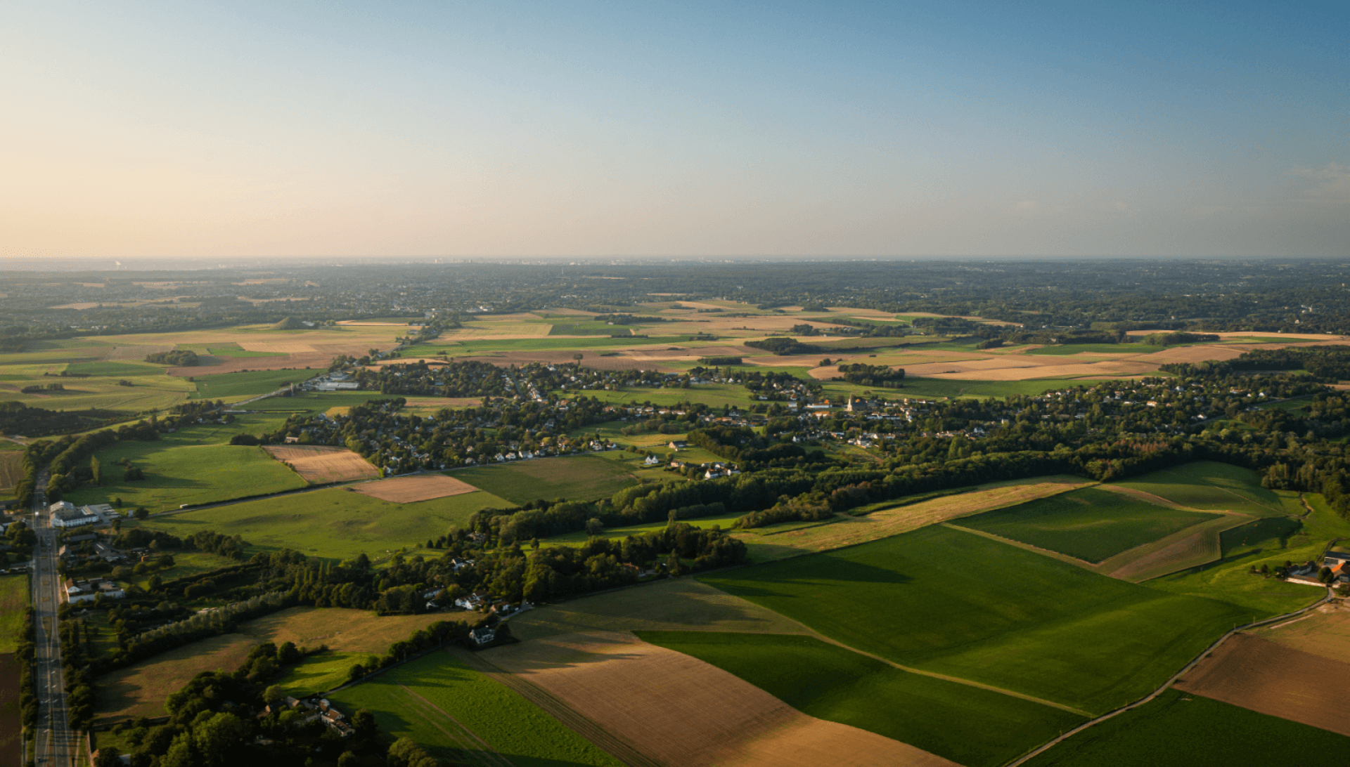 De Charleroi à Reims, en Champagne / From Charleroi to Reims