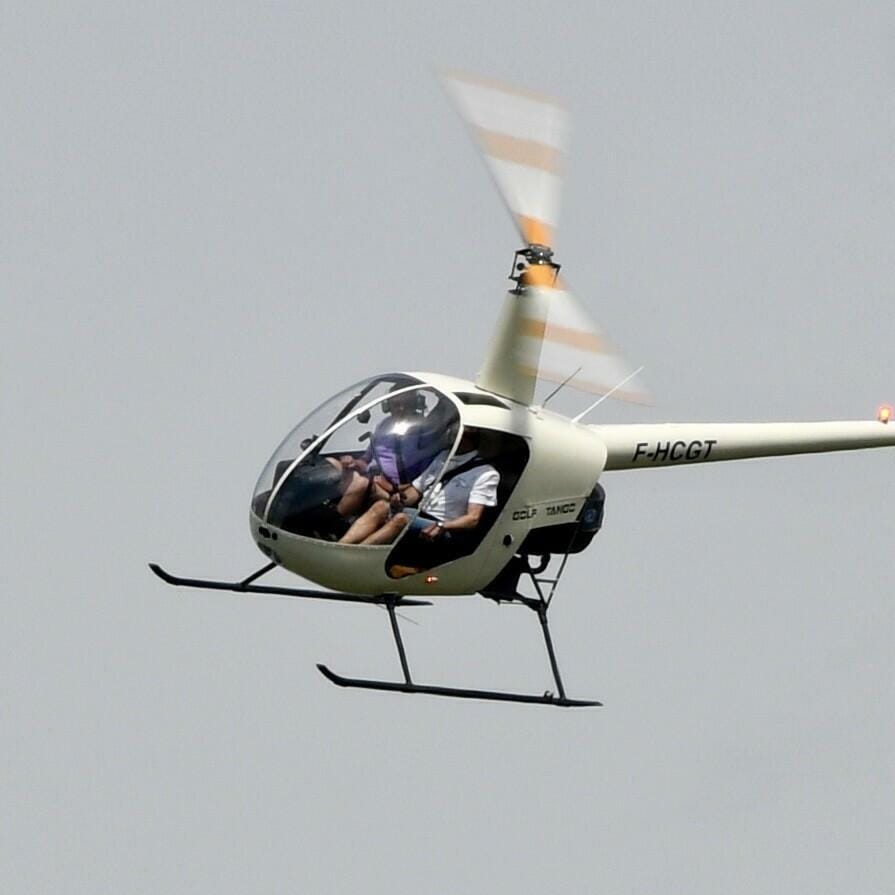 Vol d'initiation au pilotage d'un hélicoptère | 30 min