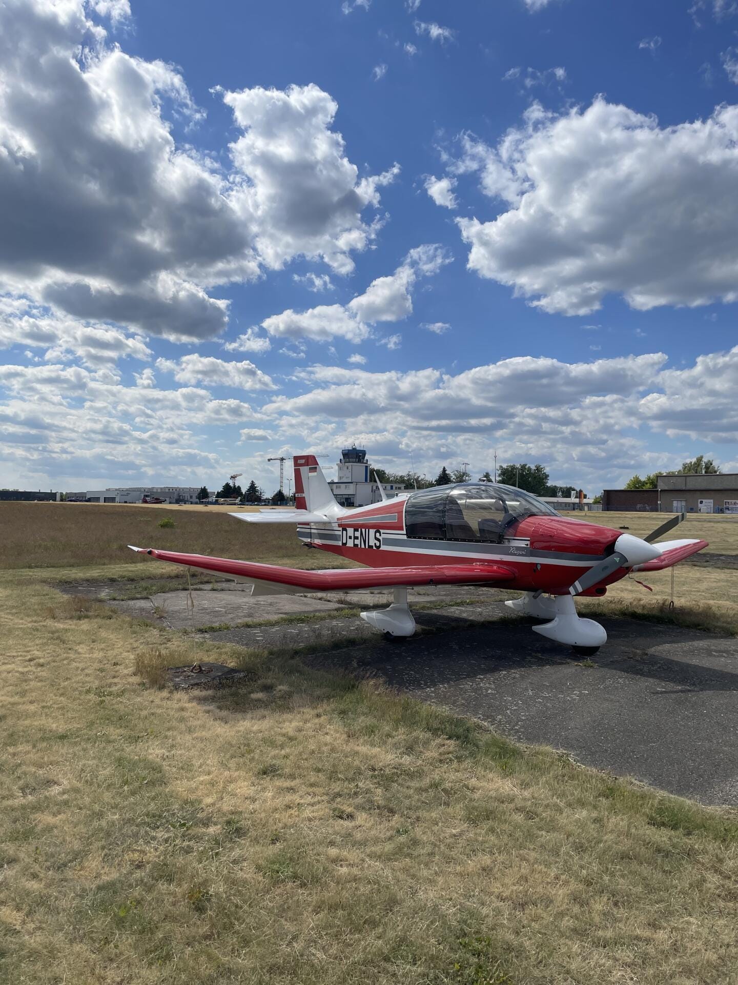 Robin DR400