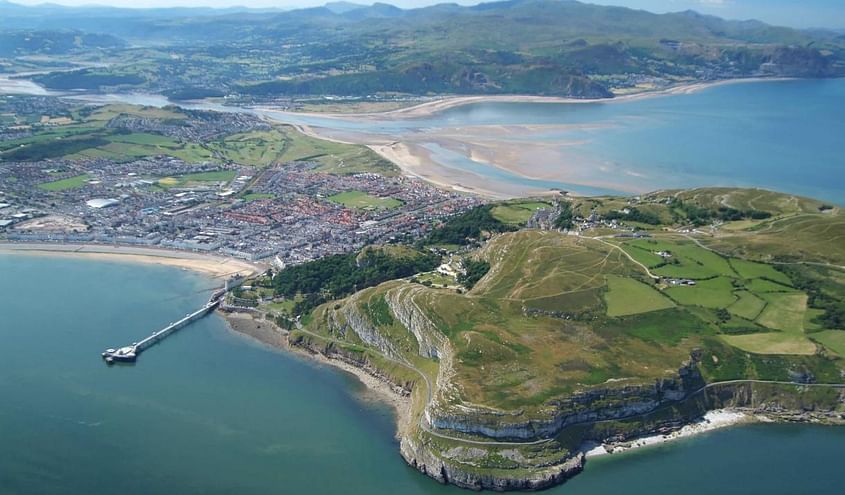 North Wales Coastline Sightseeing