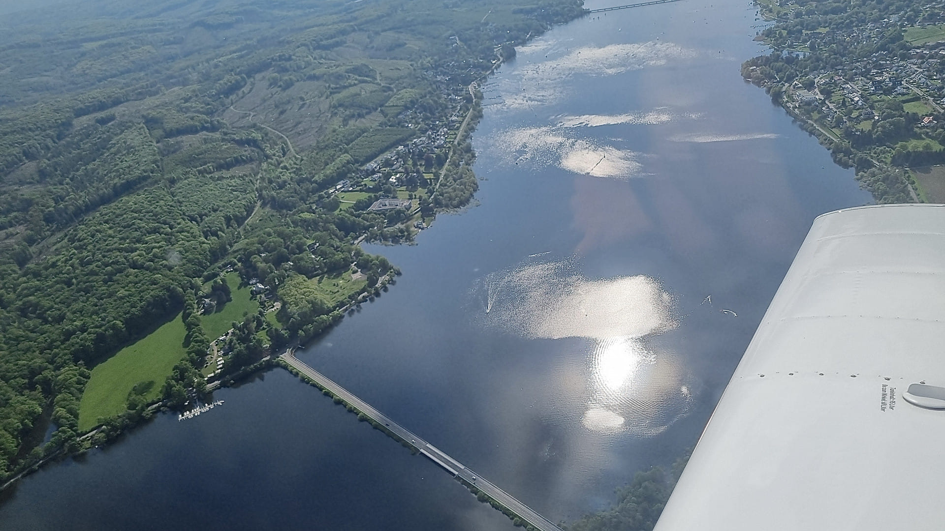 Rundflug über das Sauerland und den Möhnesee