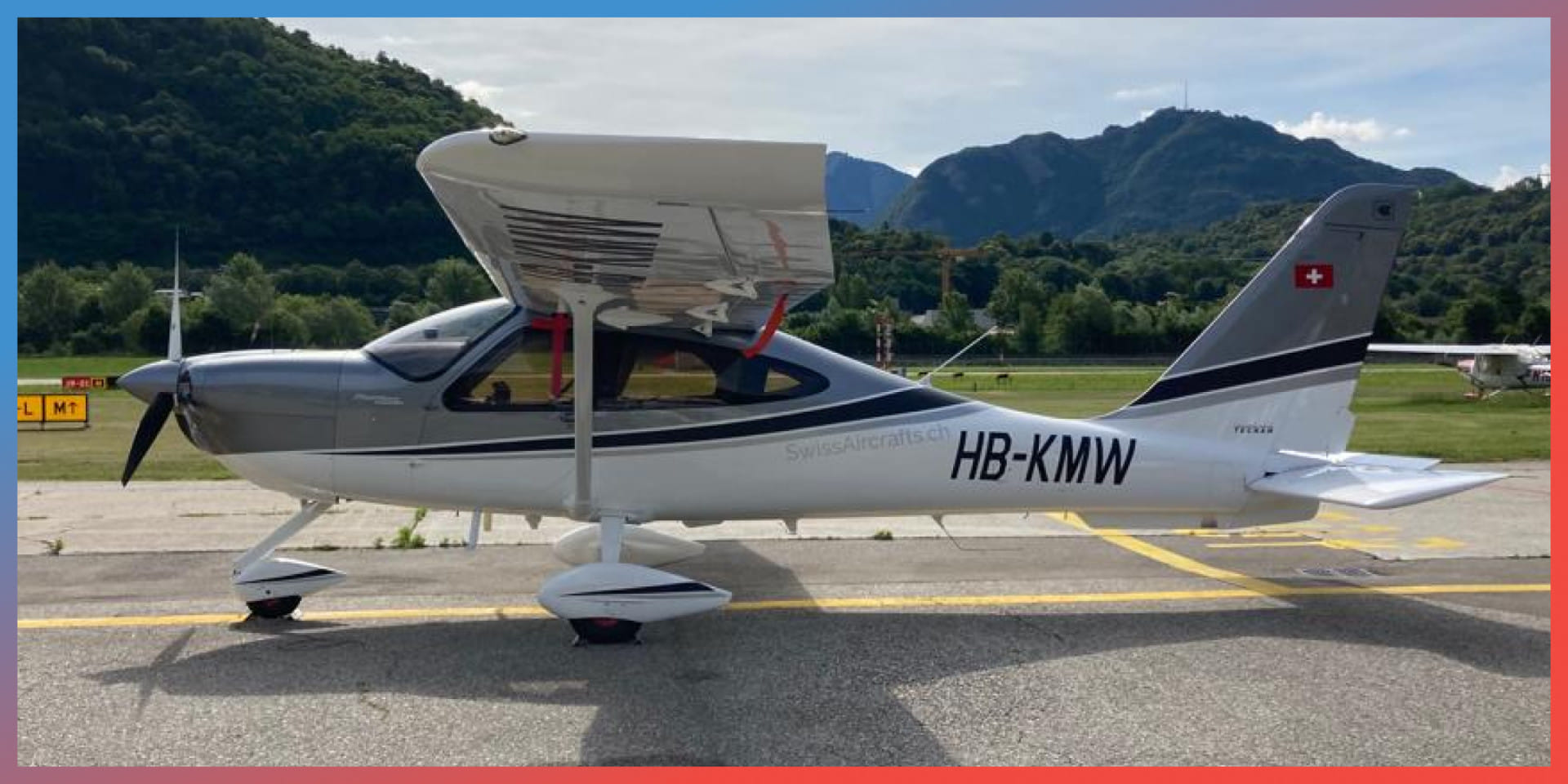 side view oft P-2010