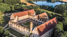 Survol : 35 sites, 25 châteaux - SOISSONS