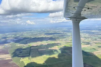 Ostseeflug nach Barth – Küstenzauber aus der Luft erleben!