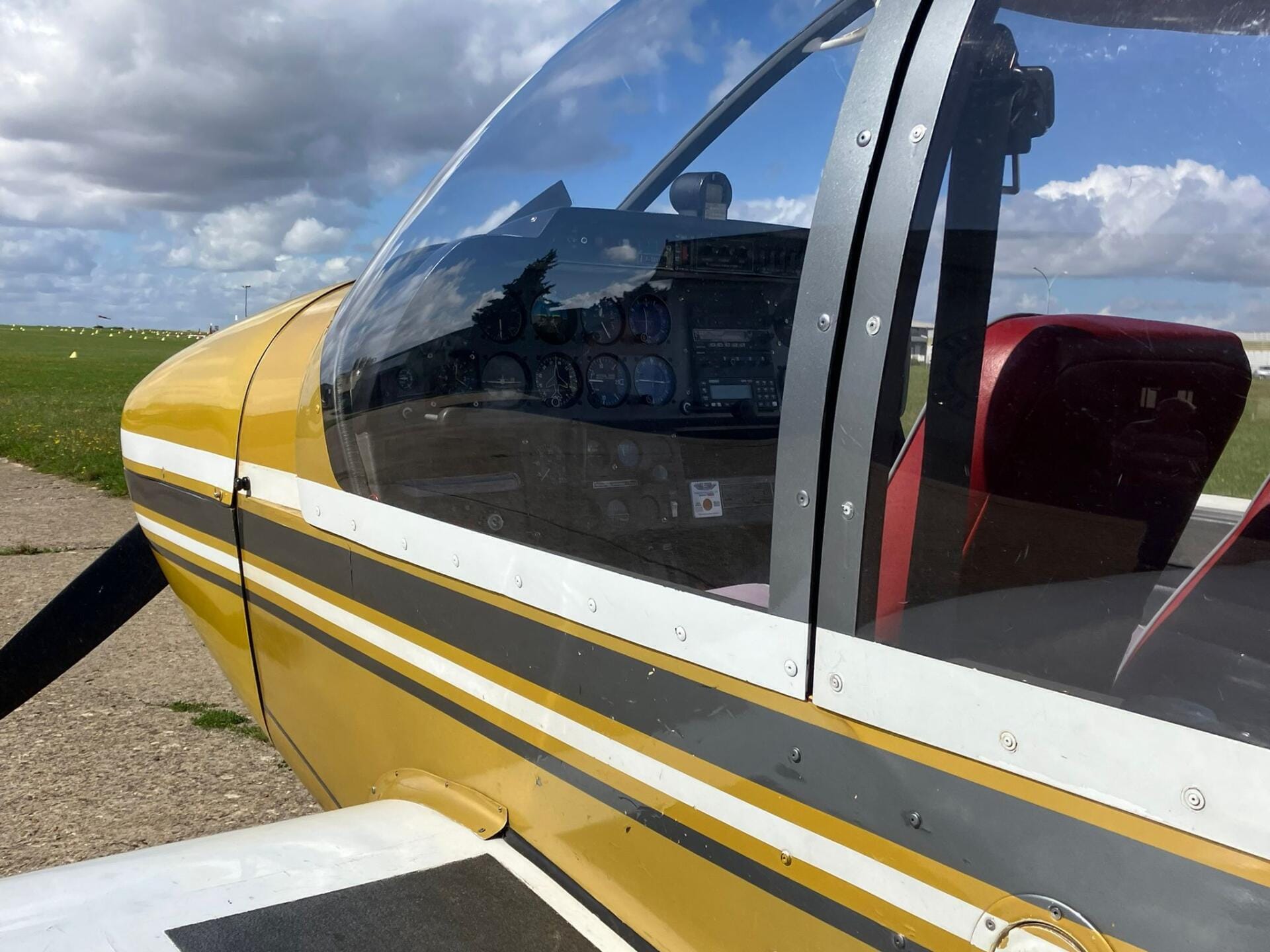 Robin DR400 - 160HP