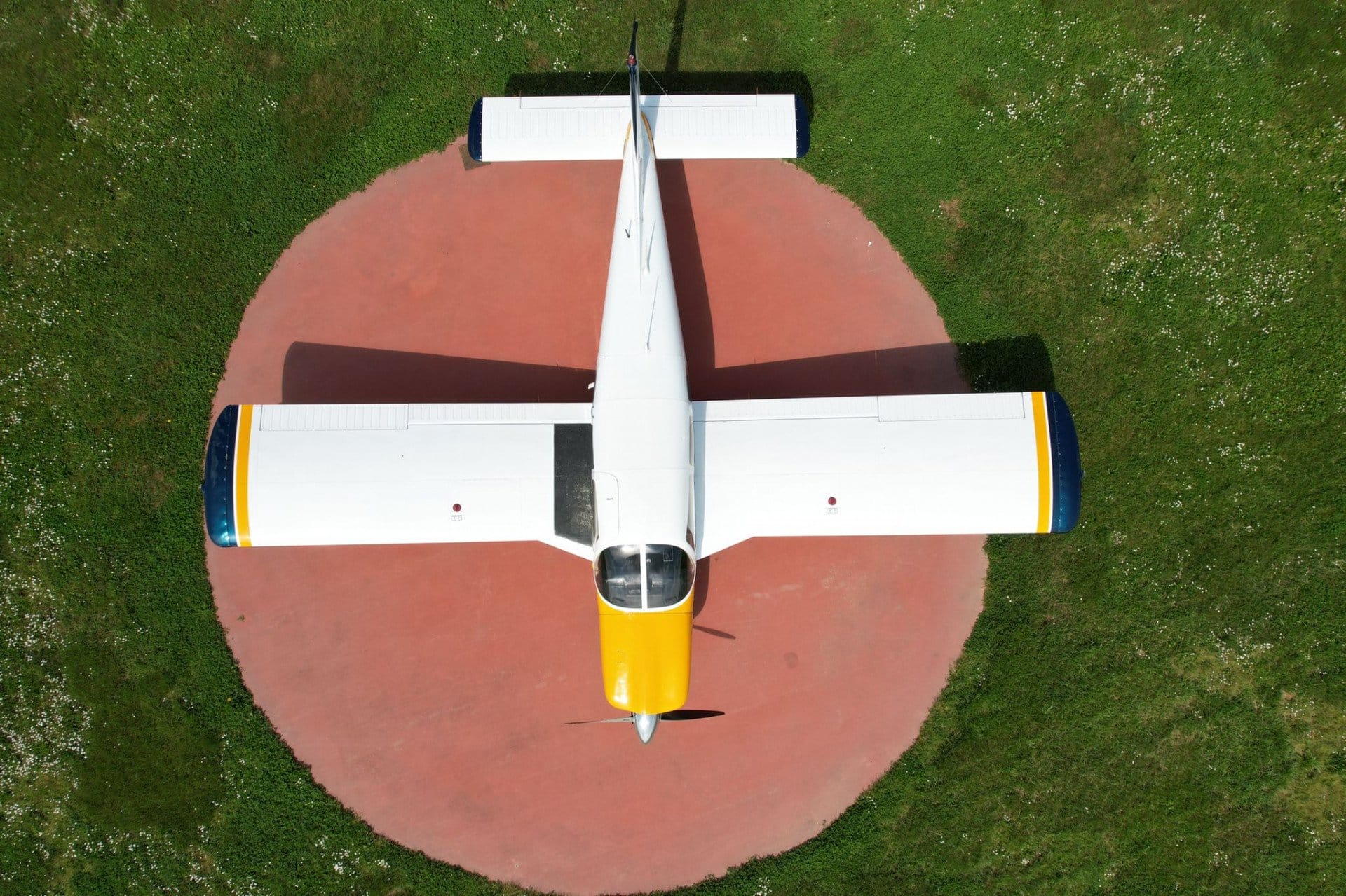 Piper PA28-201 Arrow II