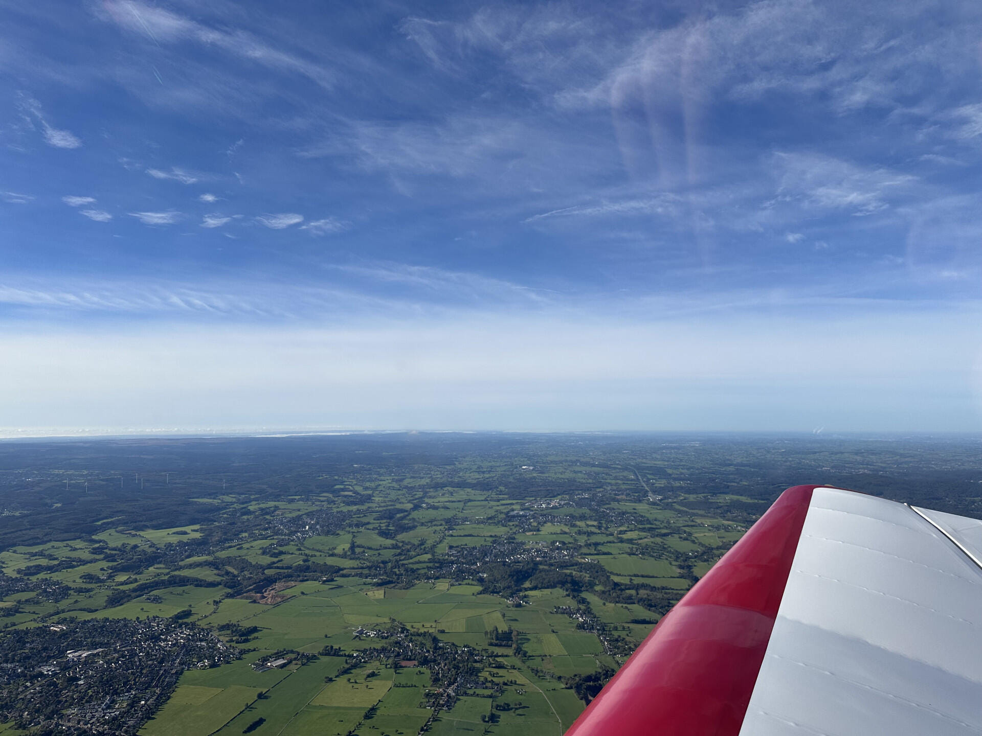 2h Rundflug: Aachen, Düsseldorf, Köln, Nürburgring Rursee