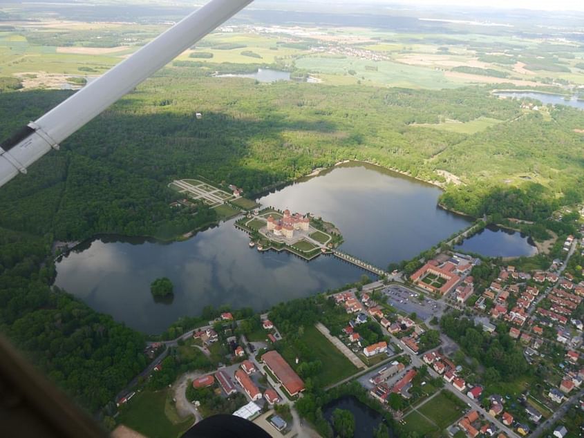 Dresden von oben - mit Moritzburg - Rundflug