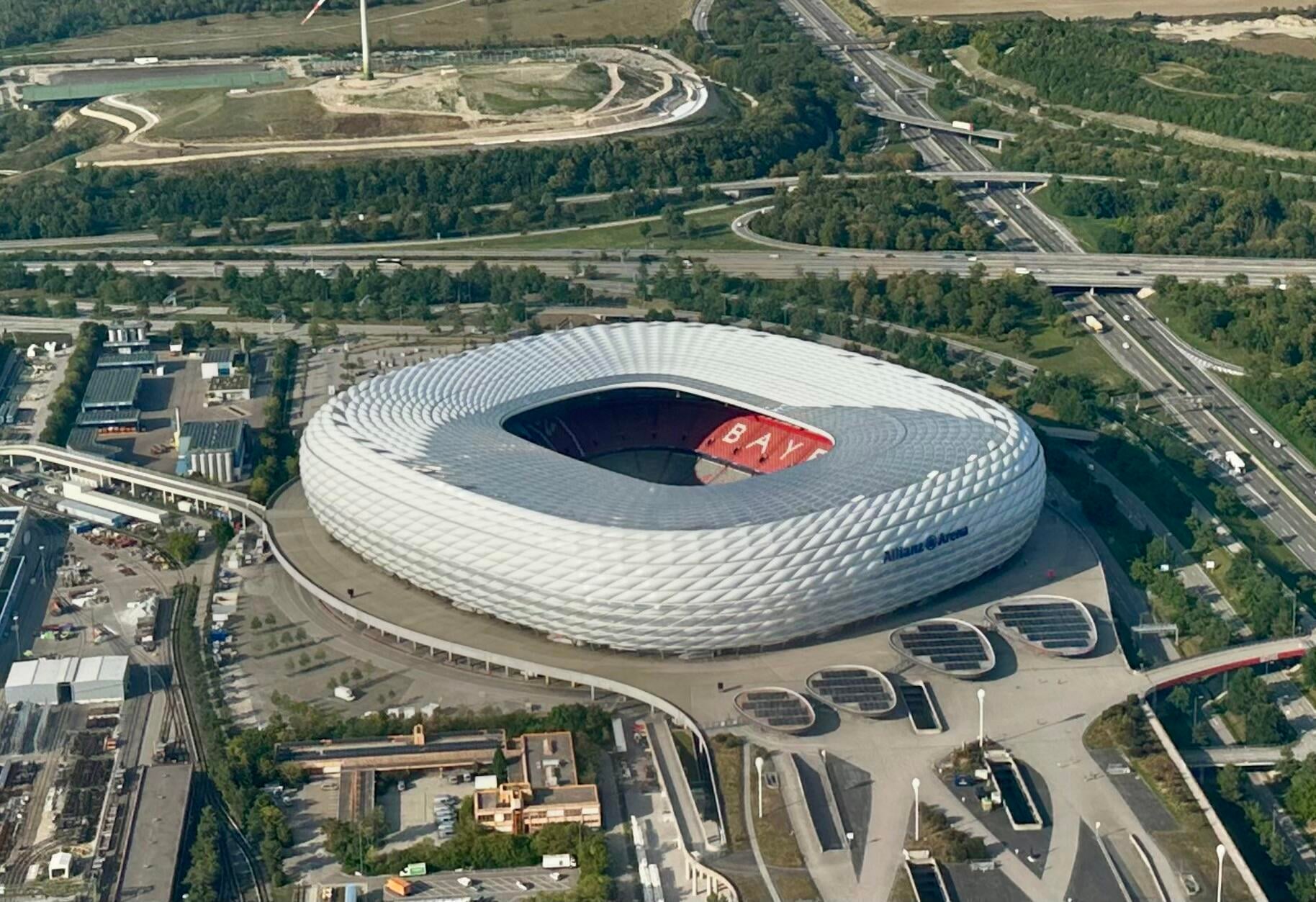 München: Flughafen und City von oben erleben!