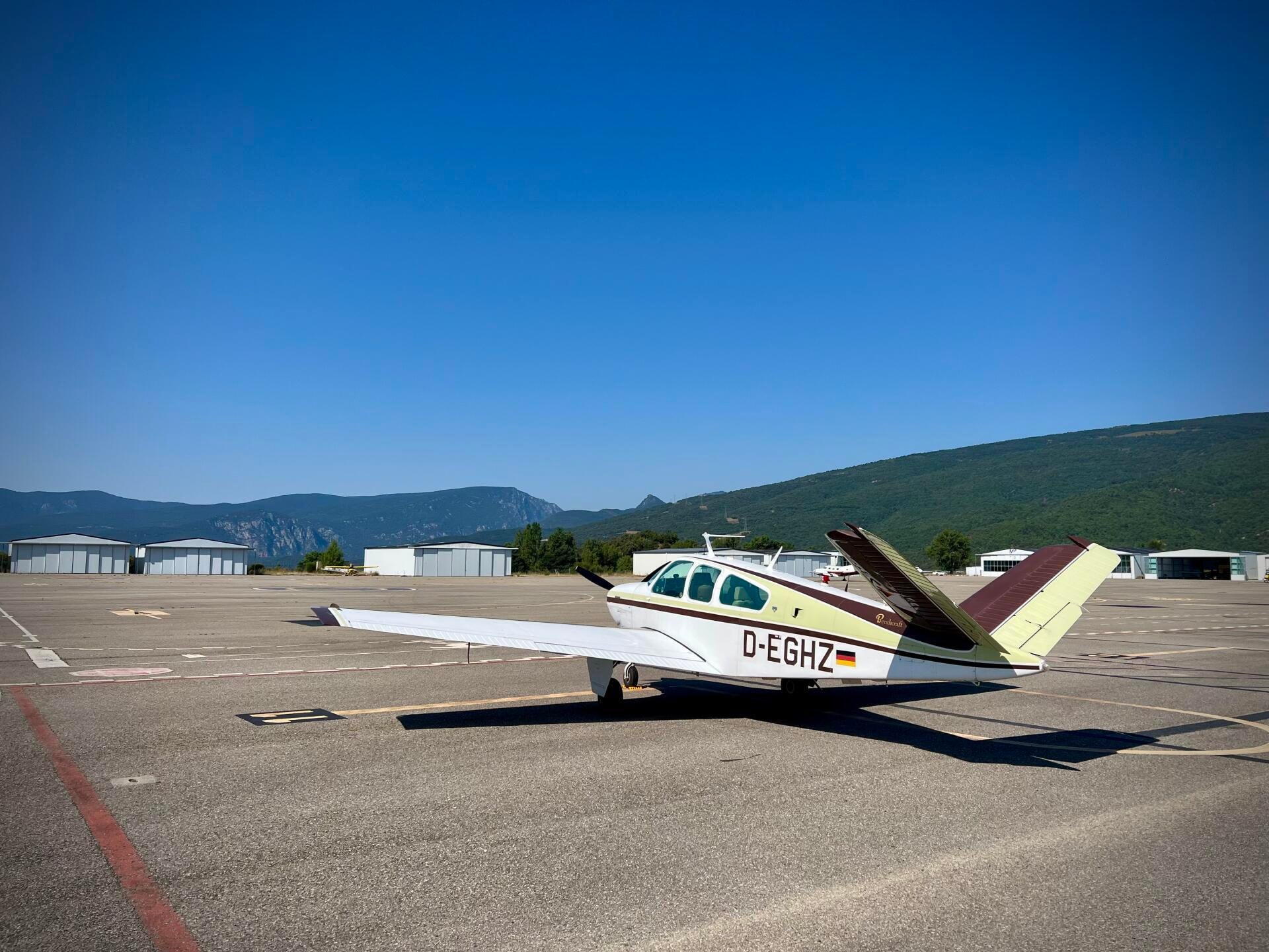 Beechcraft Bonanza 35 V-Tail