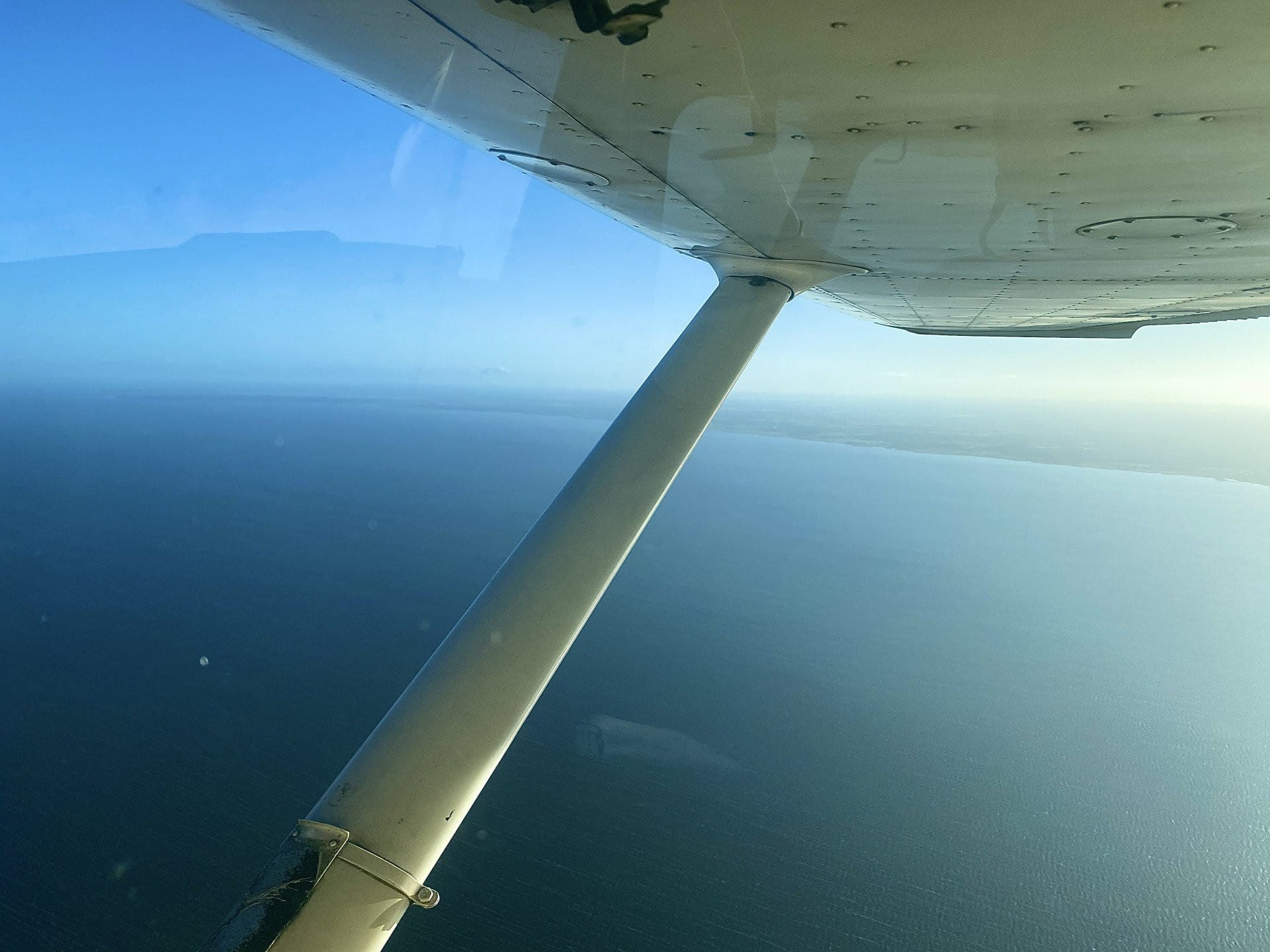 Rundflug an die Ostsee in einer Cessna 172N für 2 Personen