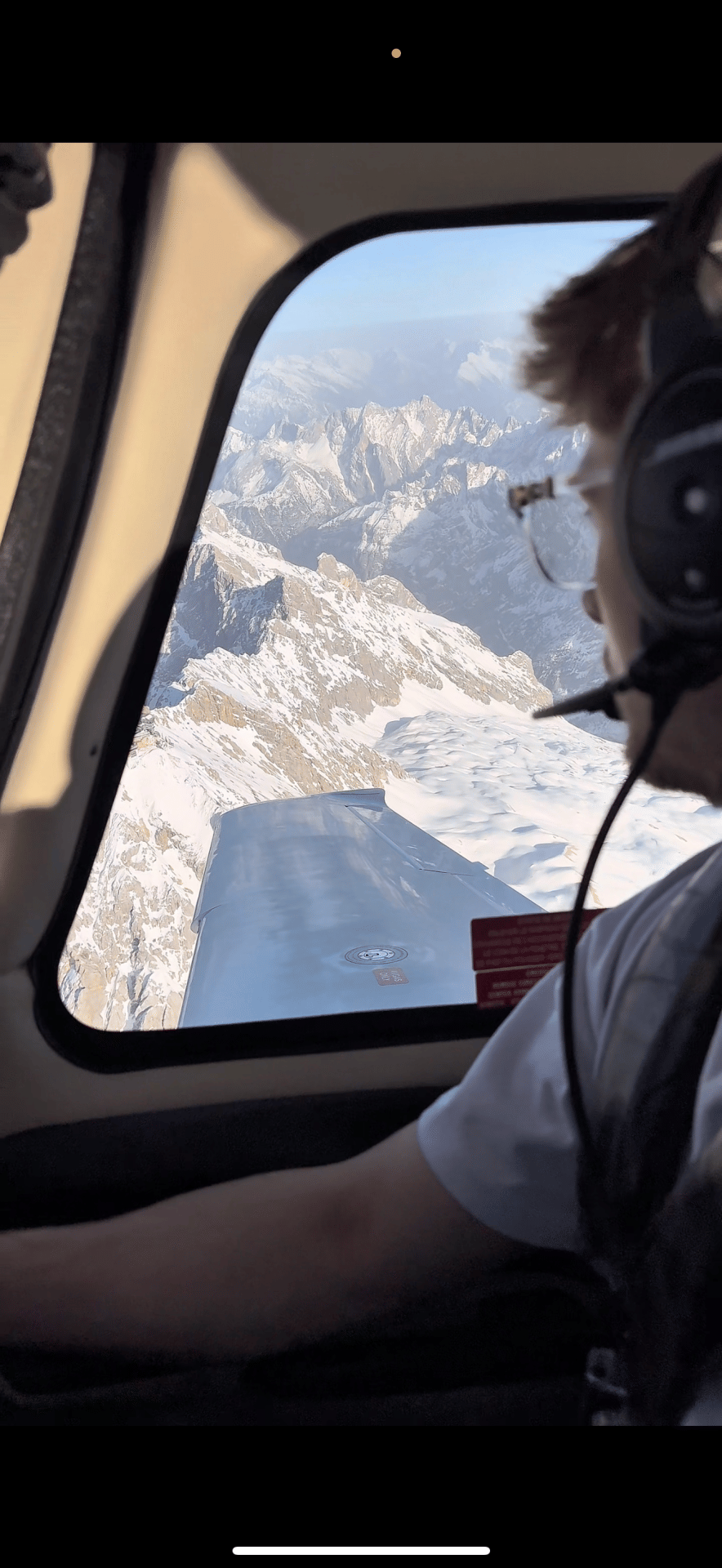 Passagier an einem anderen Alpenflug