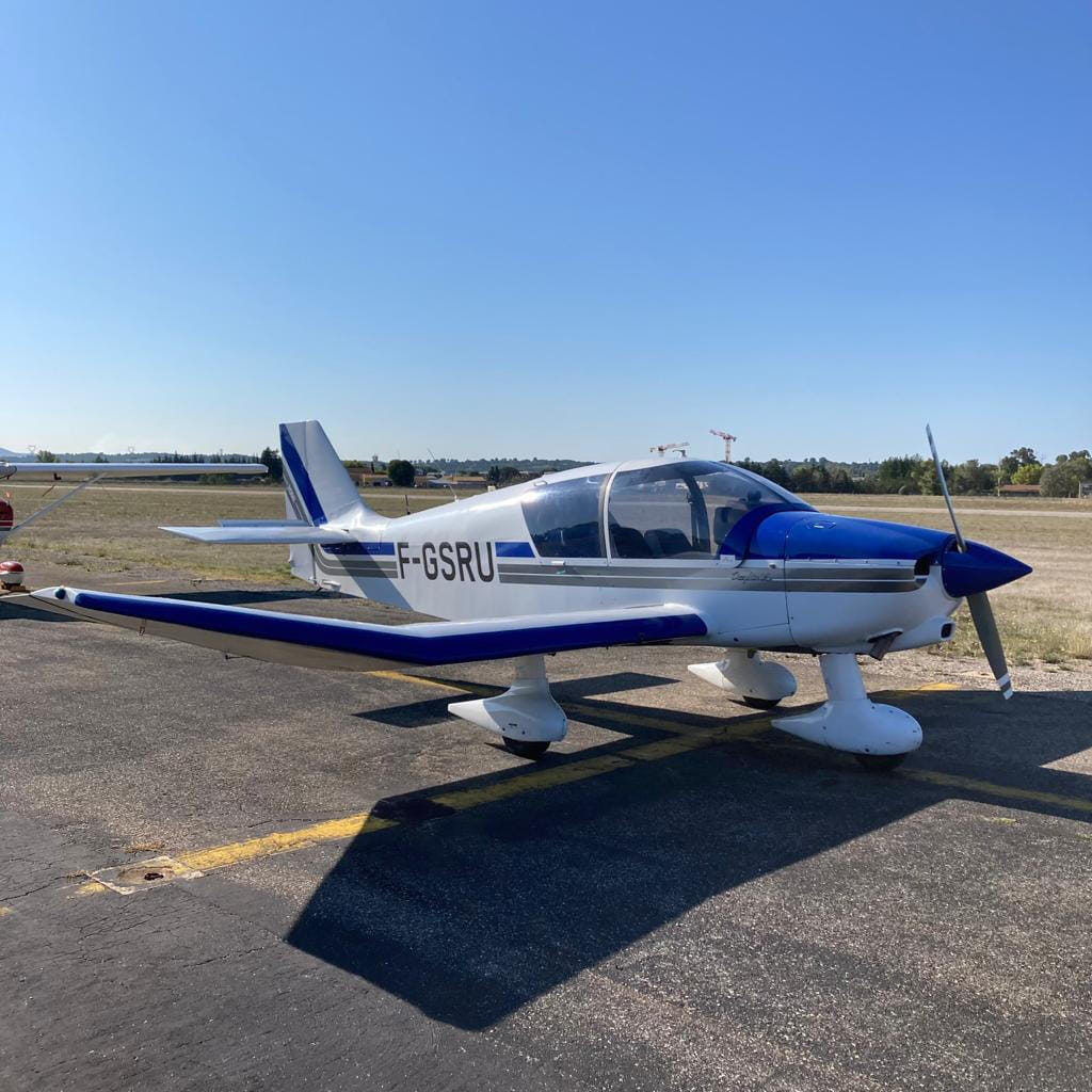 Robin DR400 - 120HP