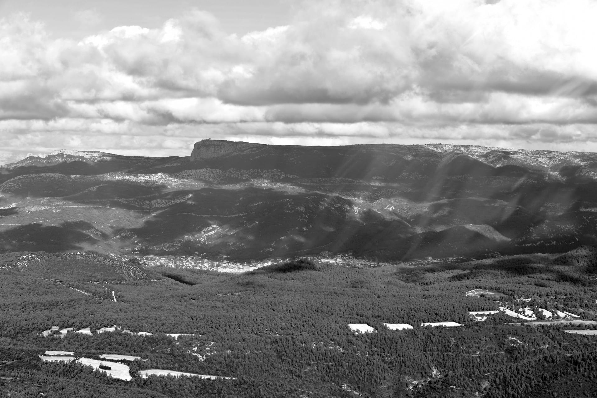 Survol de la Provence et sa côte méditerranéenne en hélico !