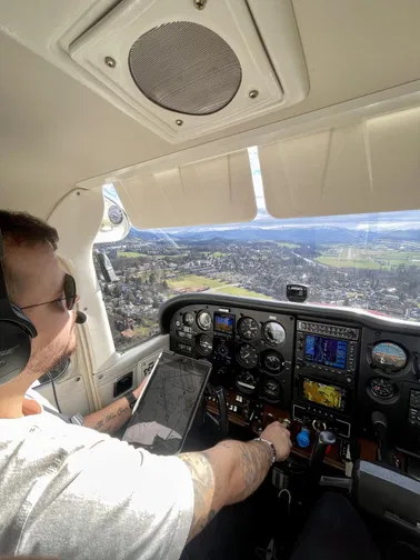 30‘ Rundflug