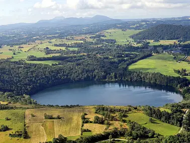 Chaîne des Puys et Sancy