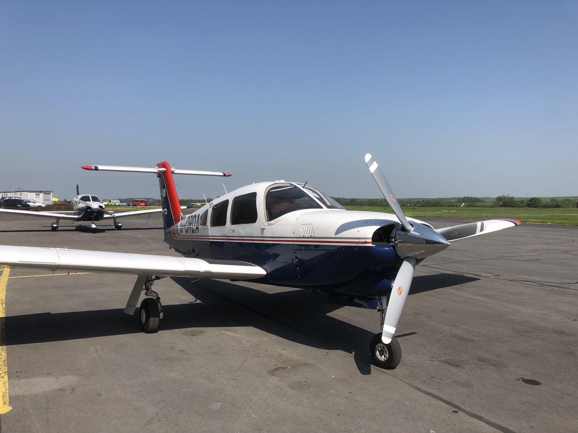 Piper PA-28 R-201T