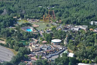 Vol autour de Paris et Survol du Parc Asterix en Cirrus SR20