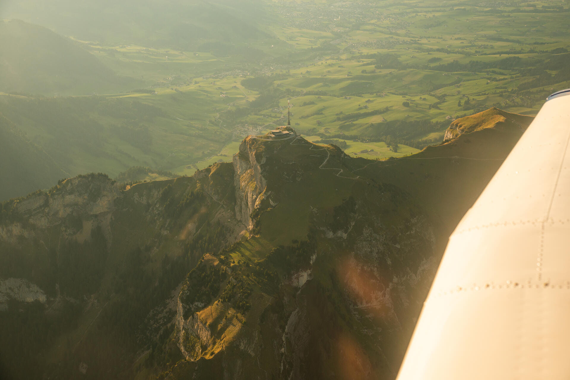 Hochalpen-Rundflug – Oberalp, Klausenpass & Glarner Alpen
