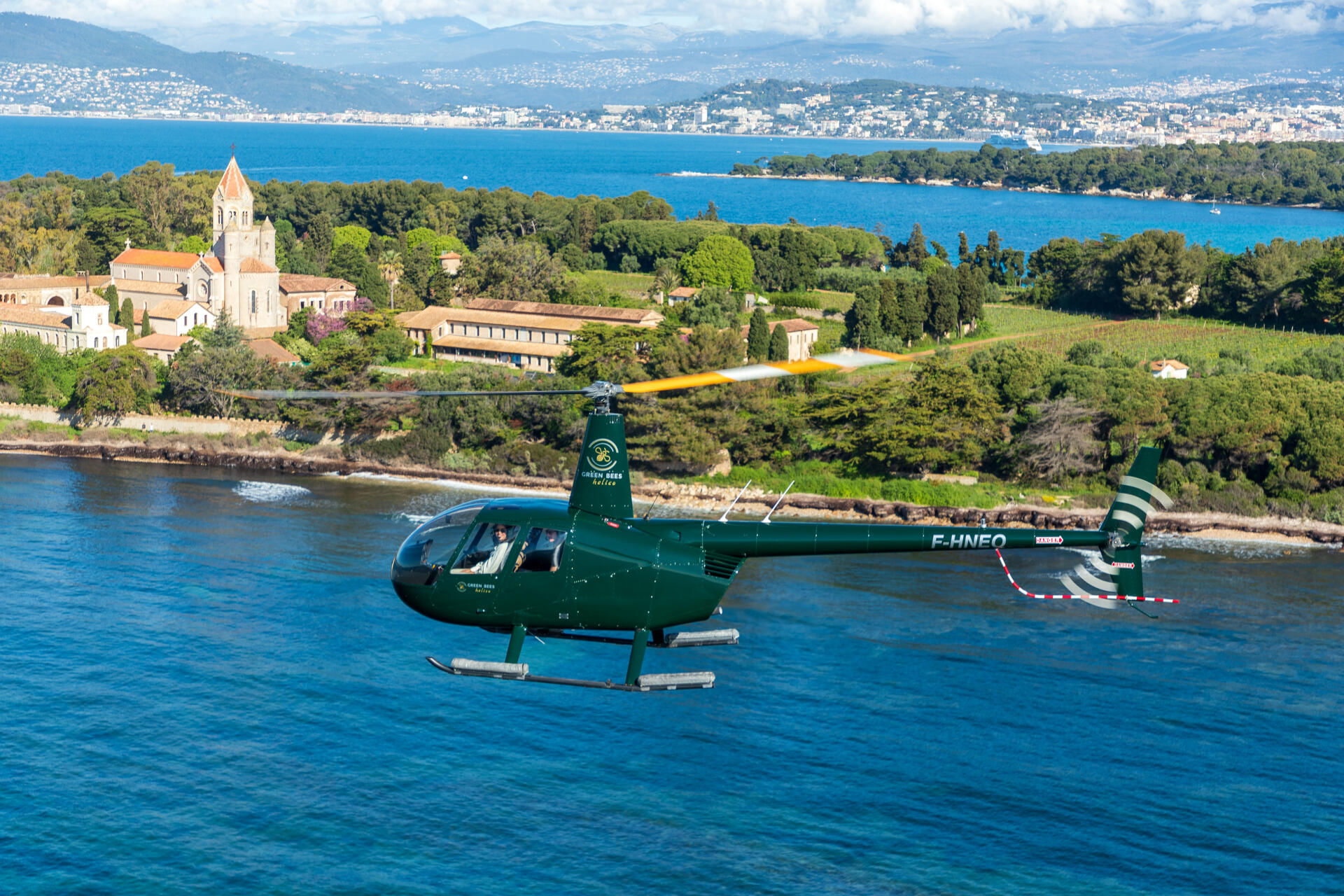 Monaco en hélicoptère - Vol privé - R44
