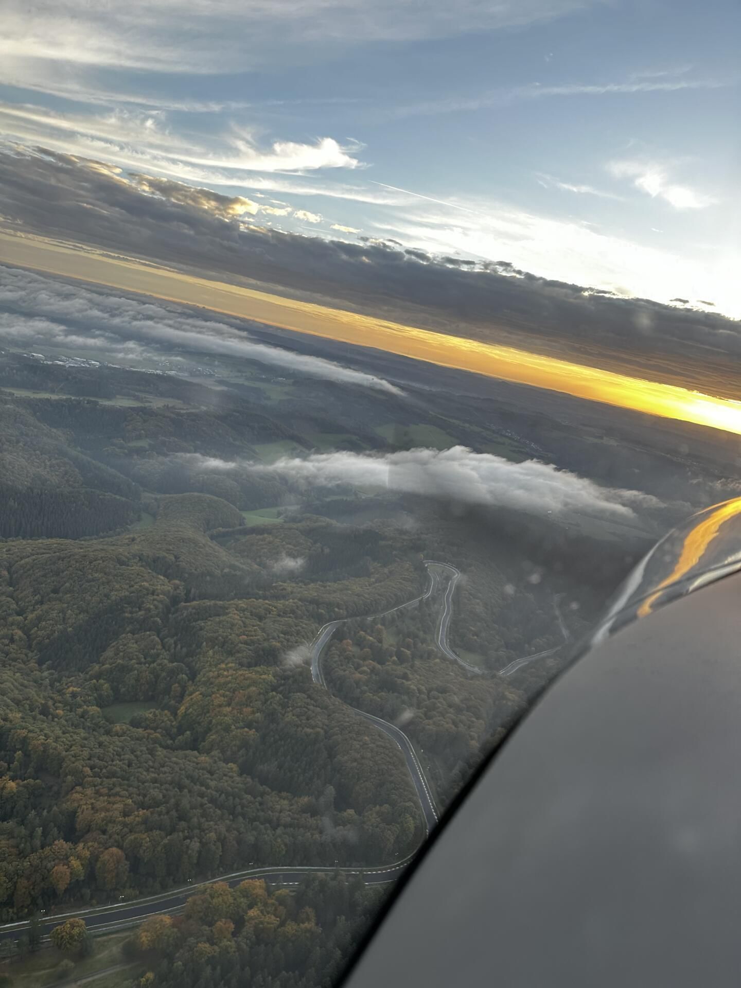 Die Nordschleife bei Sonnenuntergang