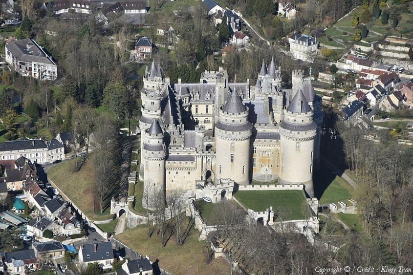 Découvrez le château de Chantilly vu du ciel (1 passager)