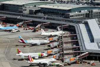 Flug nach Hamburg und zurück