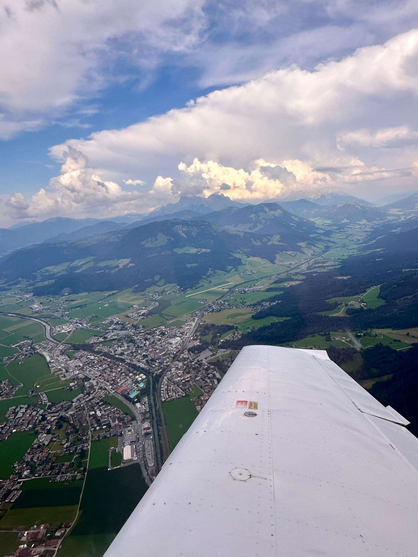 Alpenflug nach Zell am See