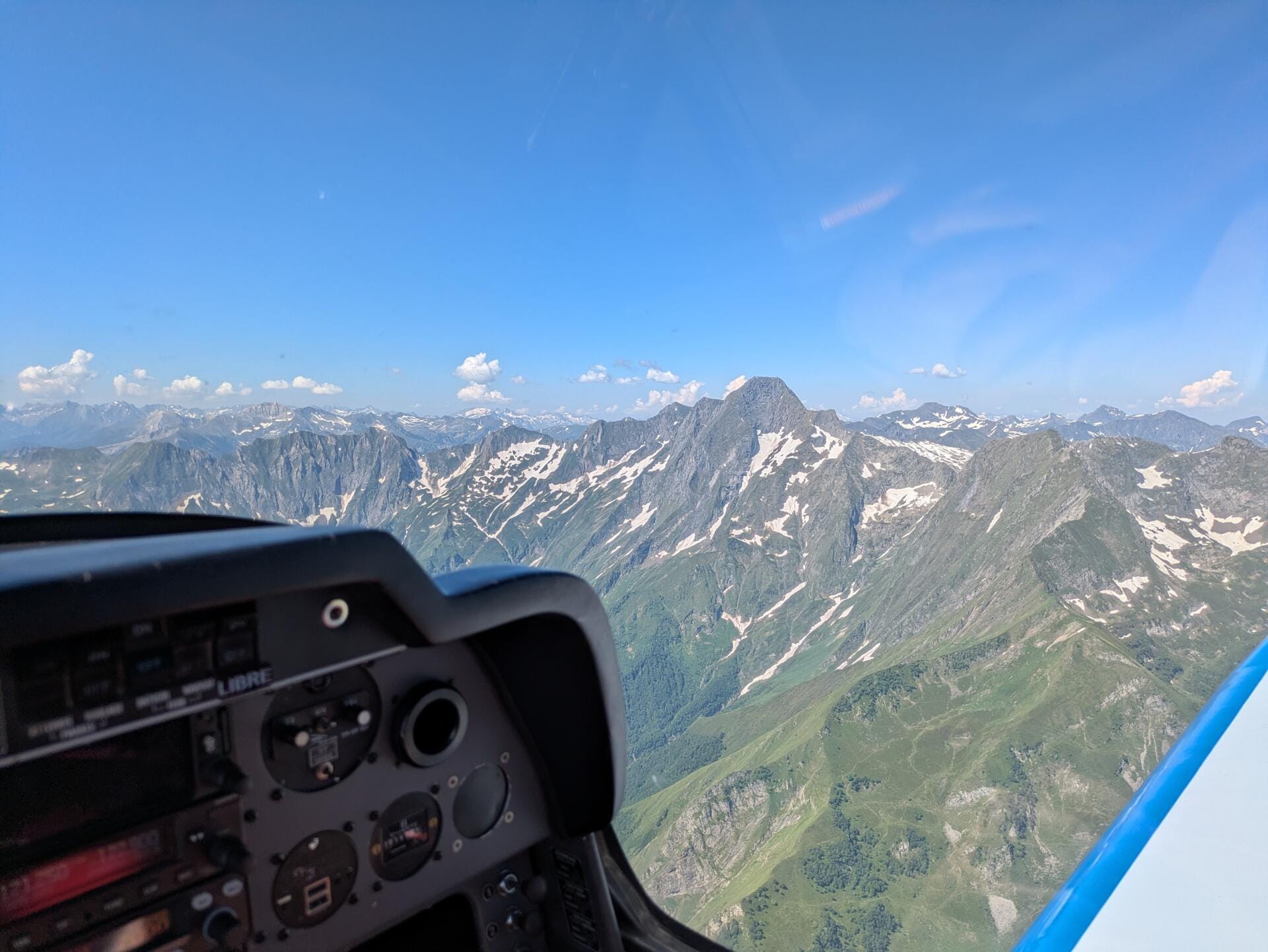 Balade au-dessus des Pyrénées - France