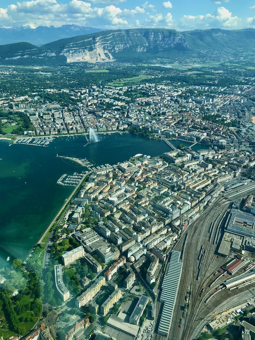 Geneva International Airport to Annecy