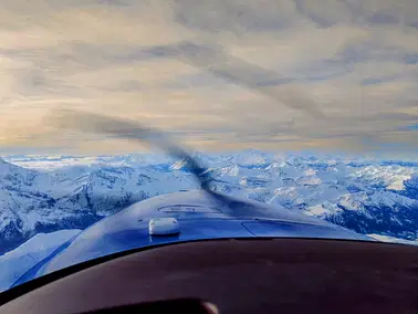 Le Mont Blanc en avion quadriplace : magie aérienne