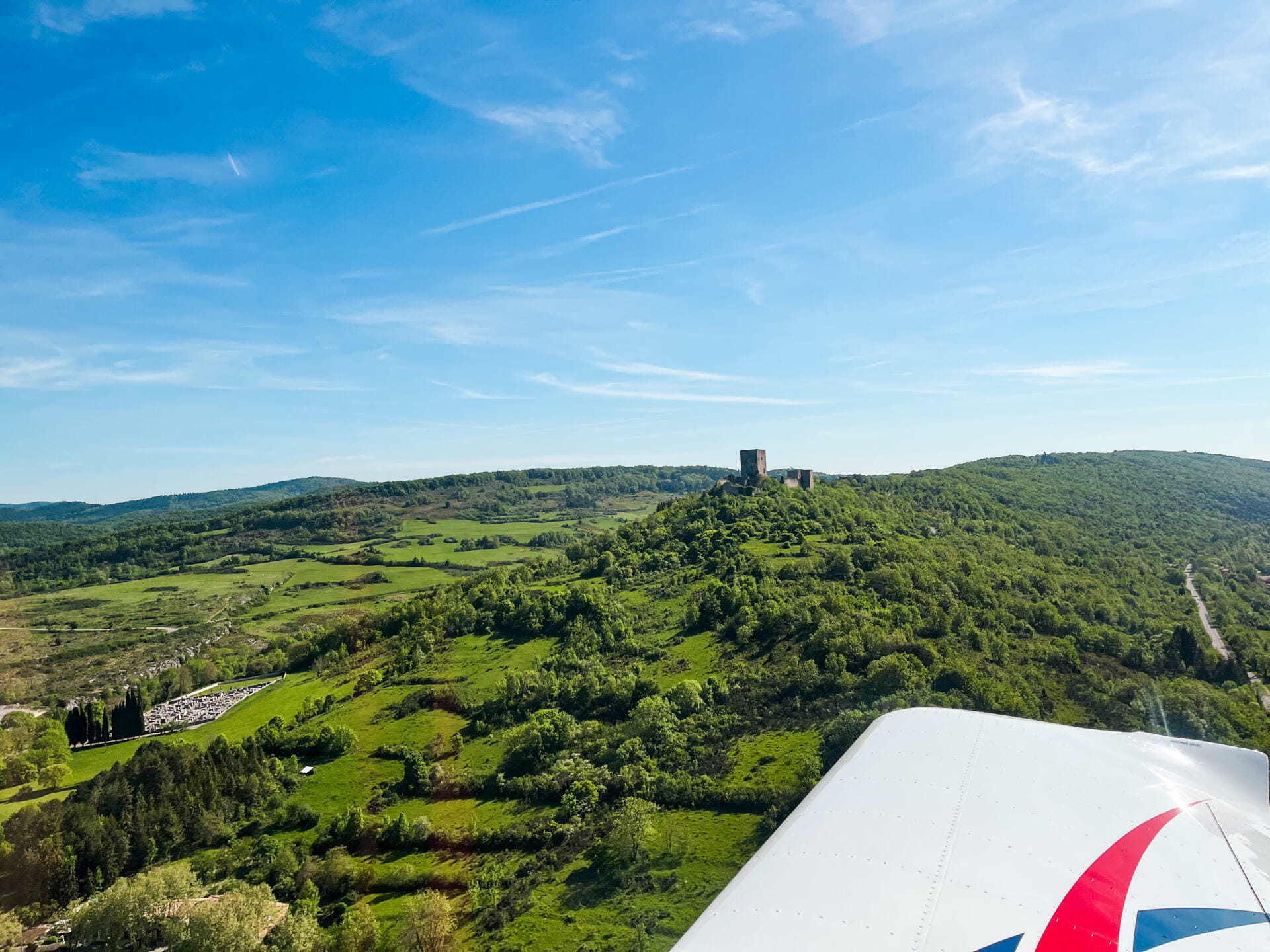 Balade aérienne à la découverte des Châteaux Cathares