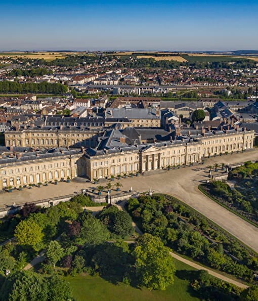 LE GRAND TOUR DES PLUS BEAUX CHATEAUX DE L'OISE