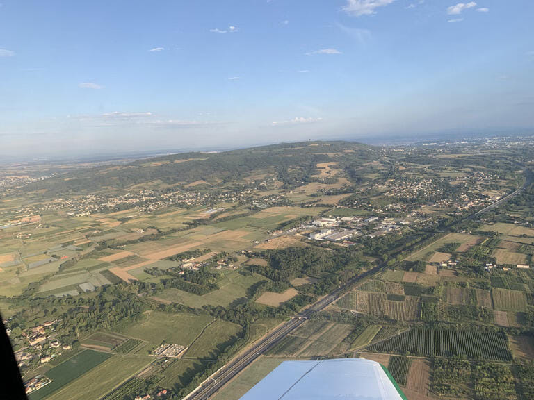 Vol panoramique au-dessus de Lyon : Fourvière, la confluence et les grands paysages lyonnais
