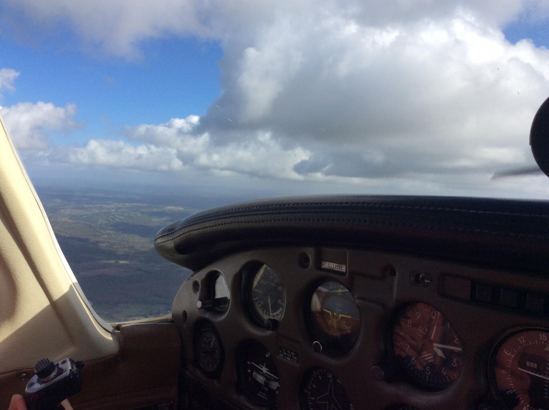 En vol su le plateau cordais