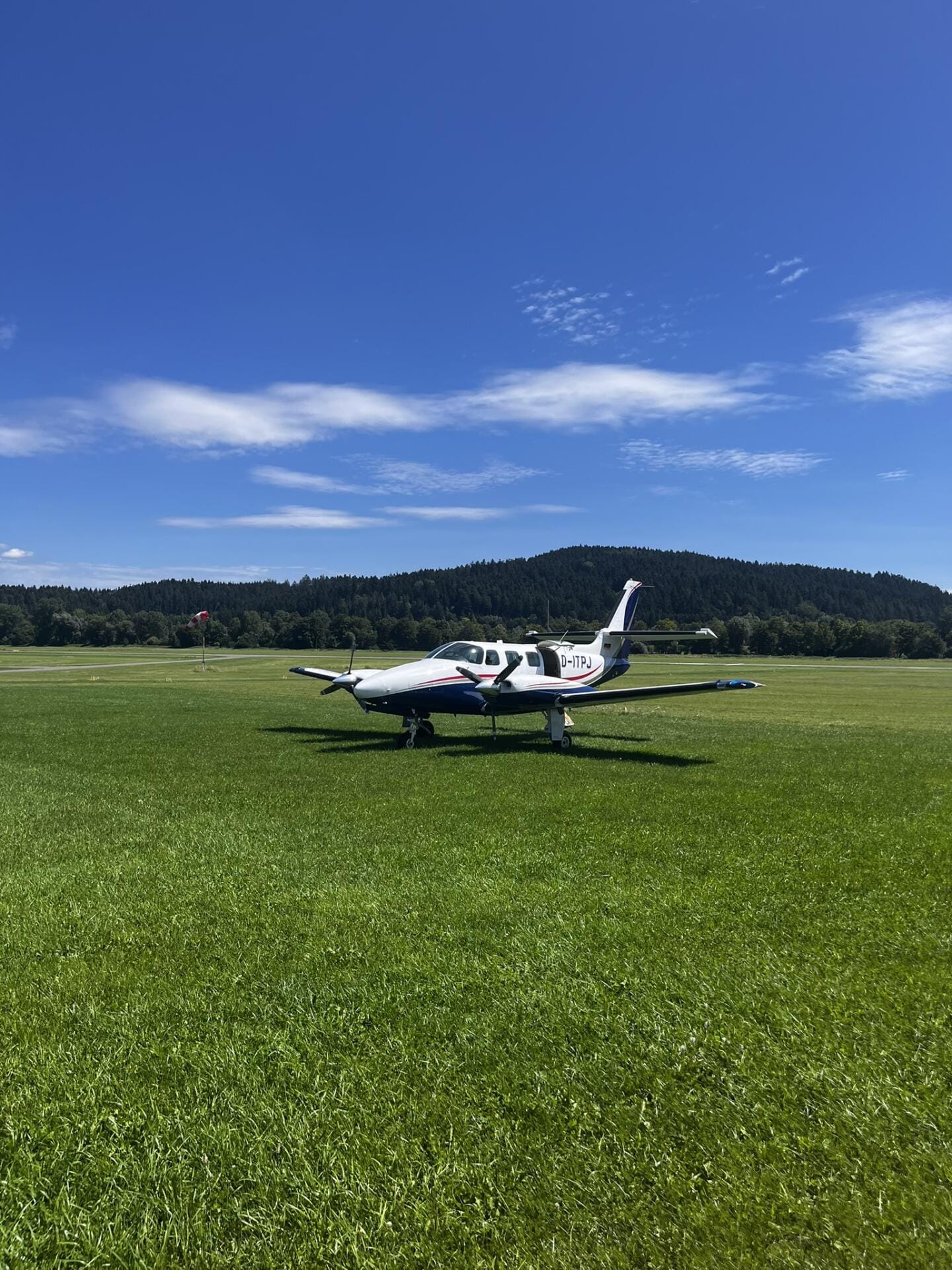Cessna T303