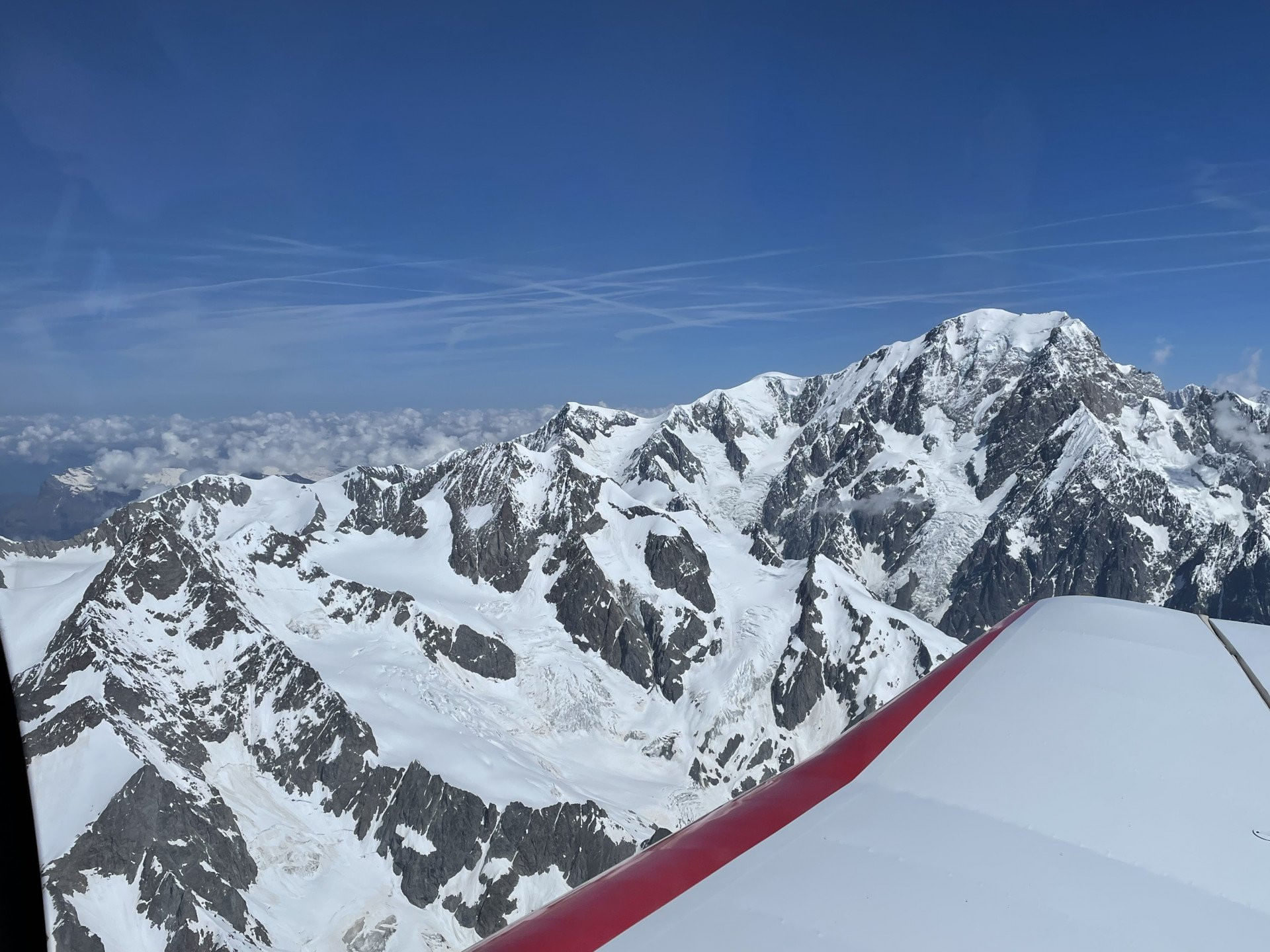 Vol autour du Mont-Blanc depuis Montbéliard