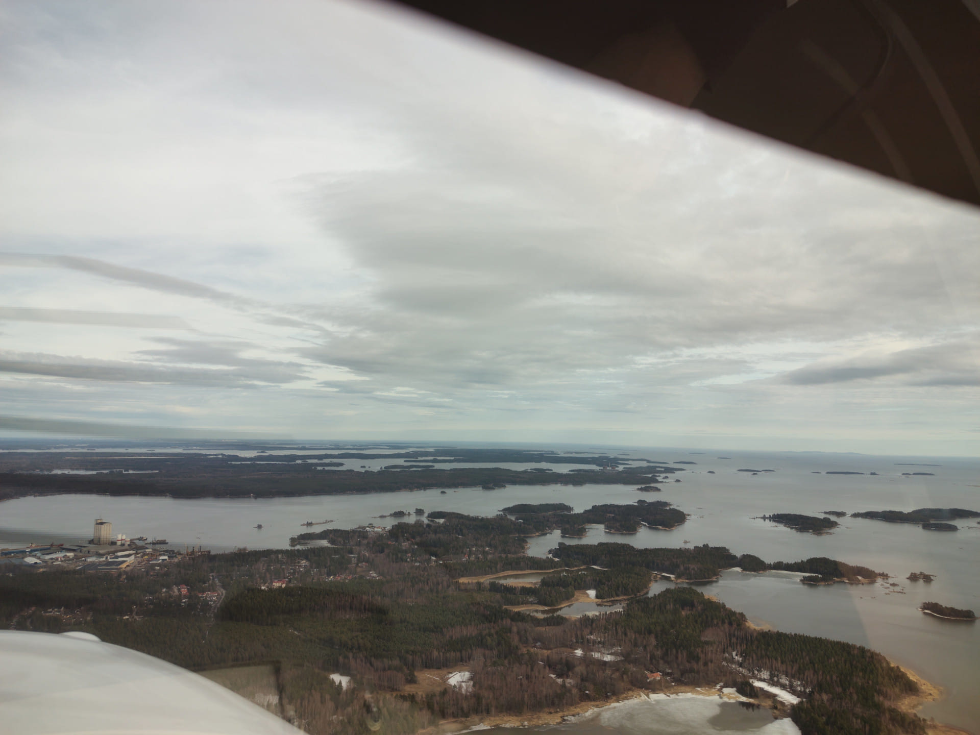 Bay of Loviisa in early spring