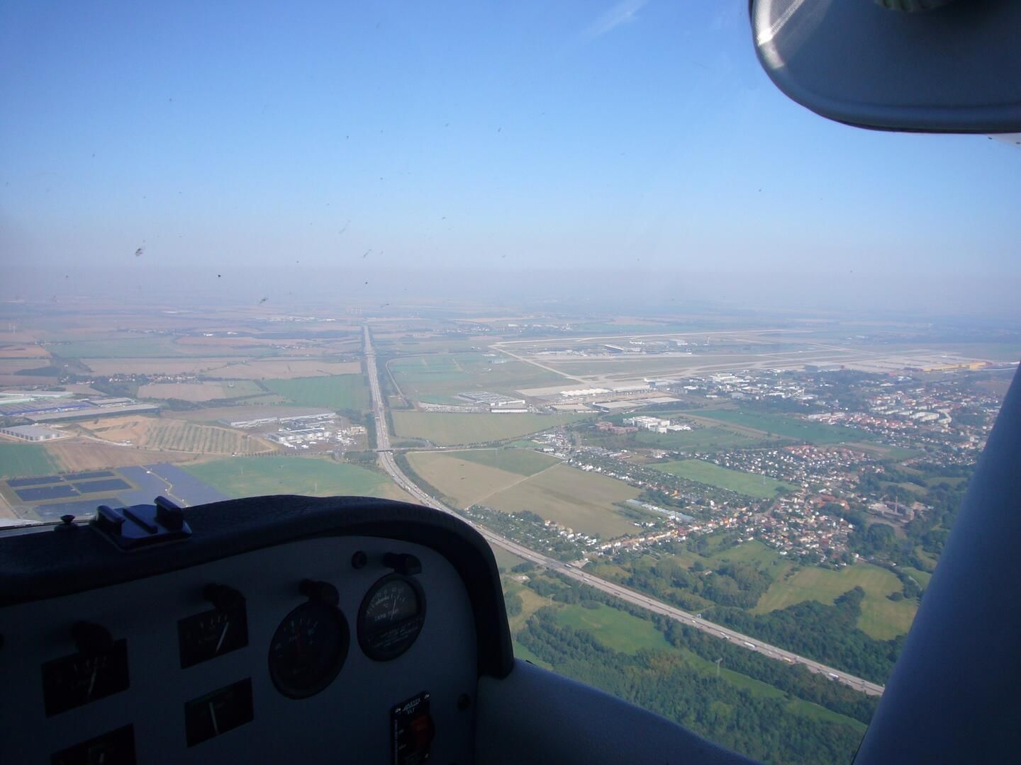 Flug durch die Kontrollzone Leipzig (EDDP)