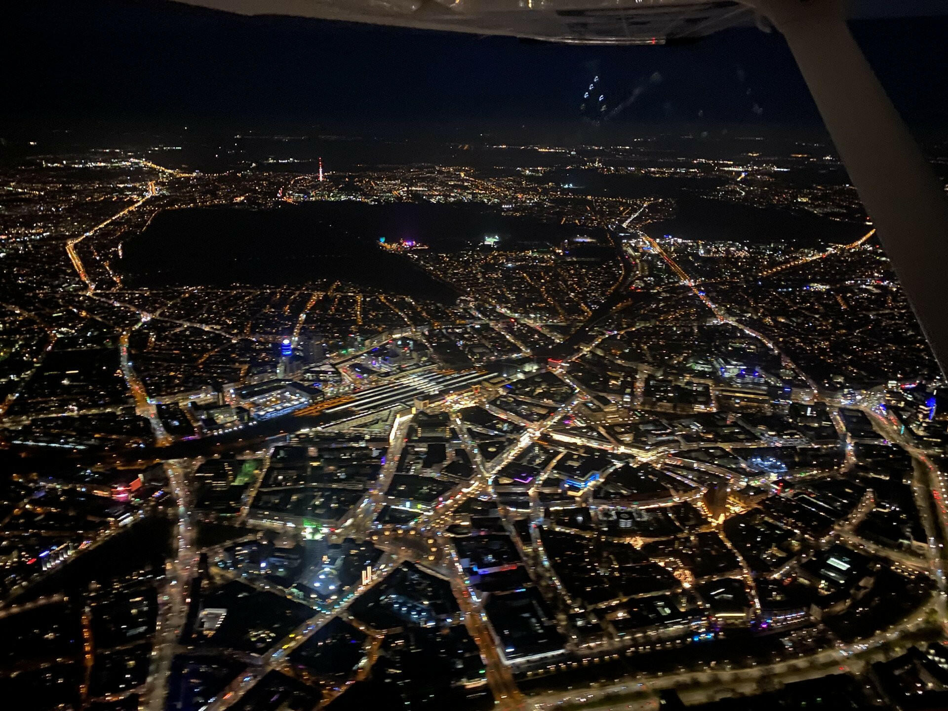 Nachtflug über Hannover