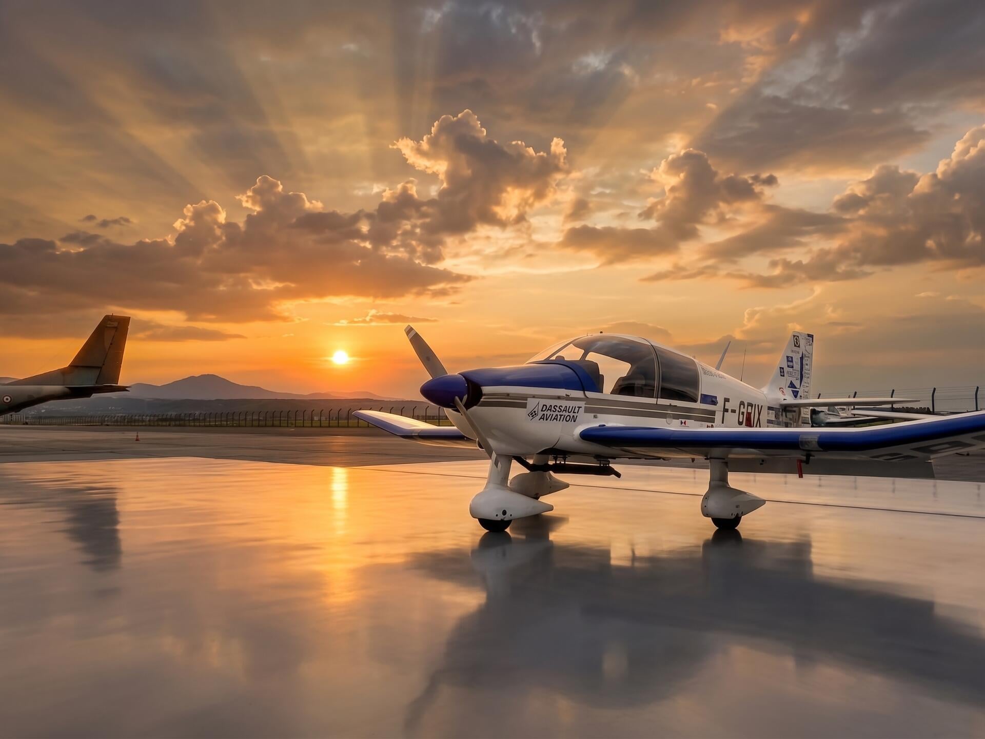 Robin DR400 - 180HP