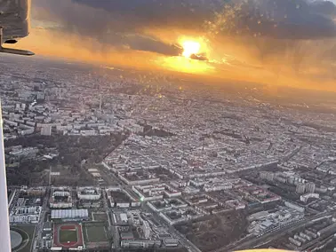 Berlin/Potsdam Umgebung (Sunset) Rundflug mit Tiefanflug BER