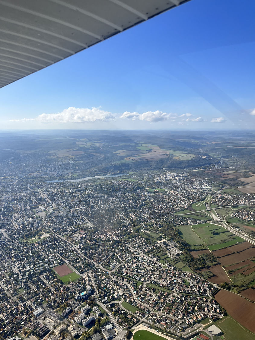 Balade aérienne à la découverte de Dijon