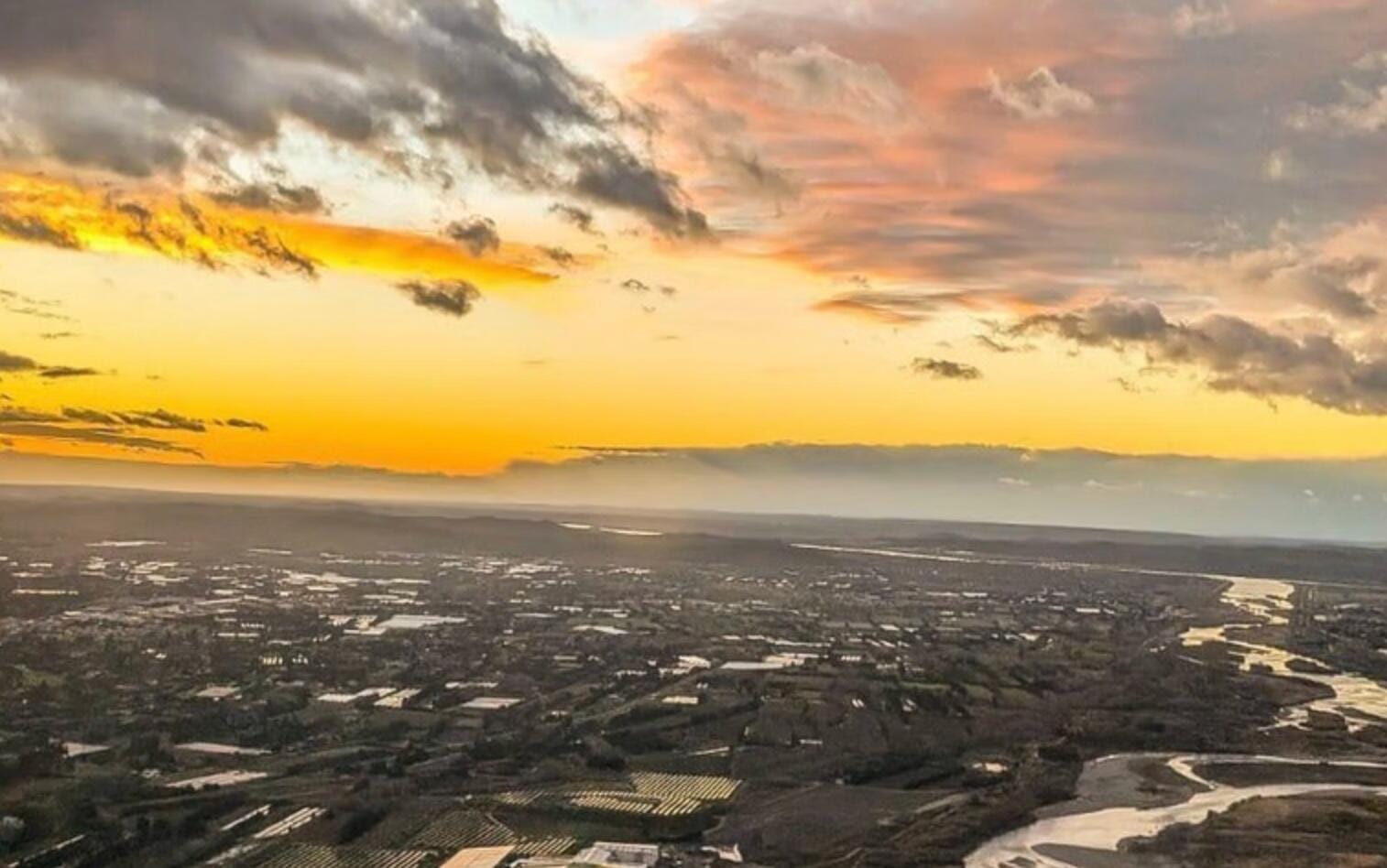 Lac de Sainte-Croix et Mont Ventoux