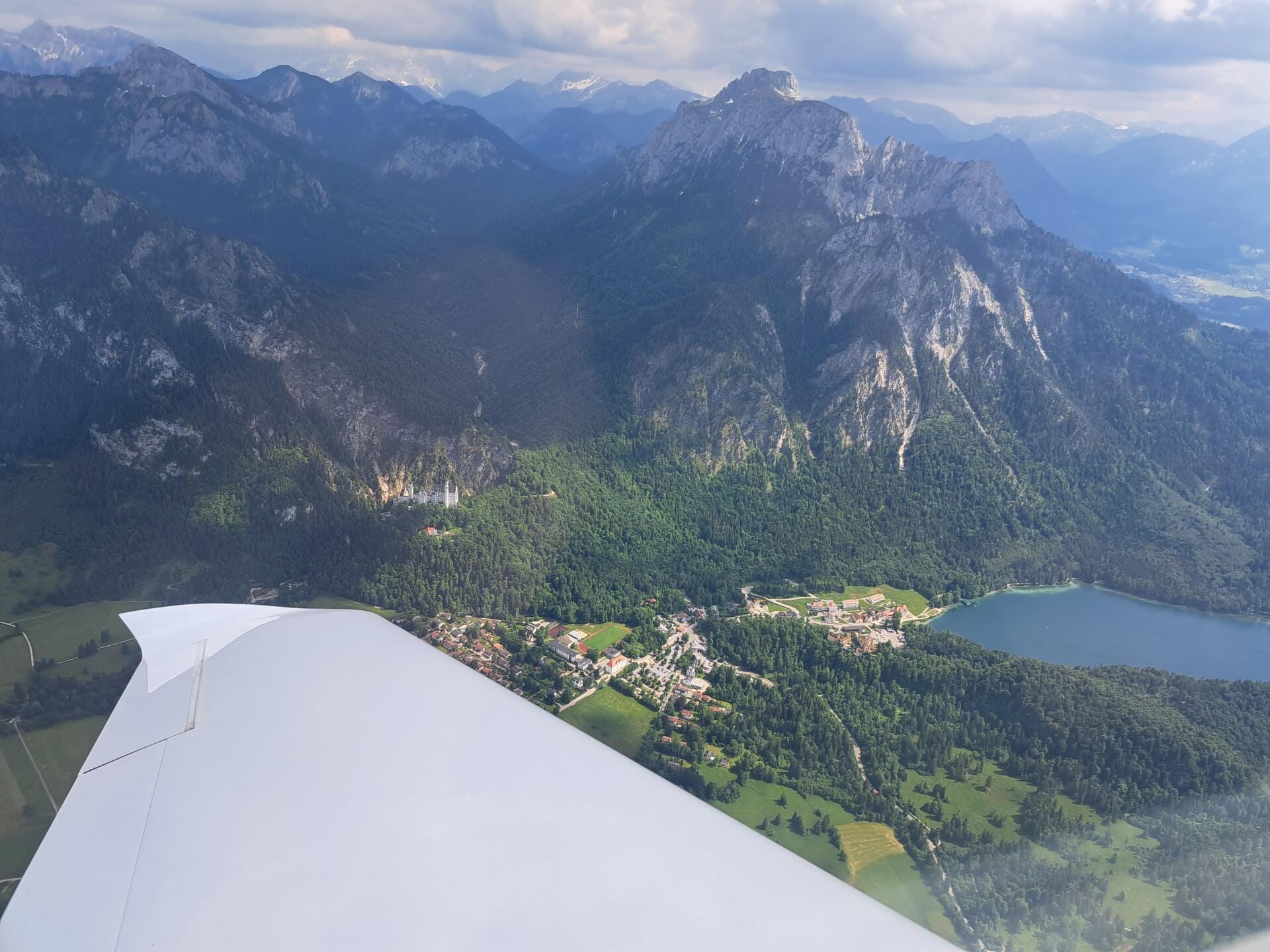 ✈️ Exklusivflug von Mainz nach Annecy