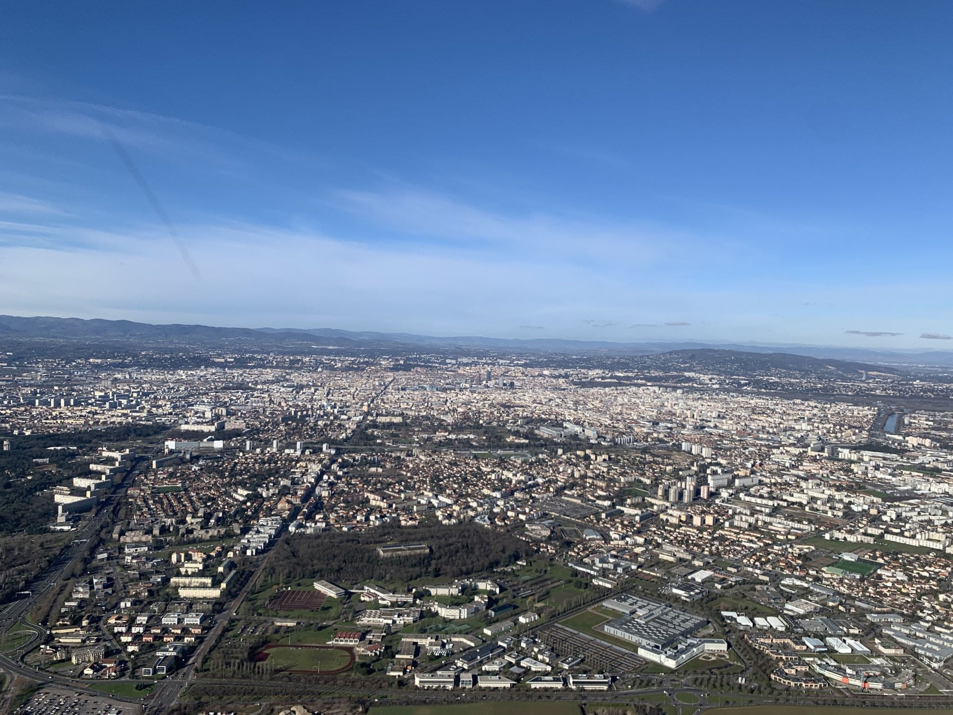 L' Est Lyonnais en Hélicoptère - 20 min