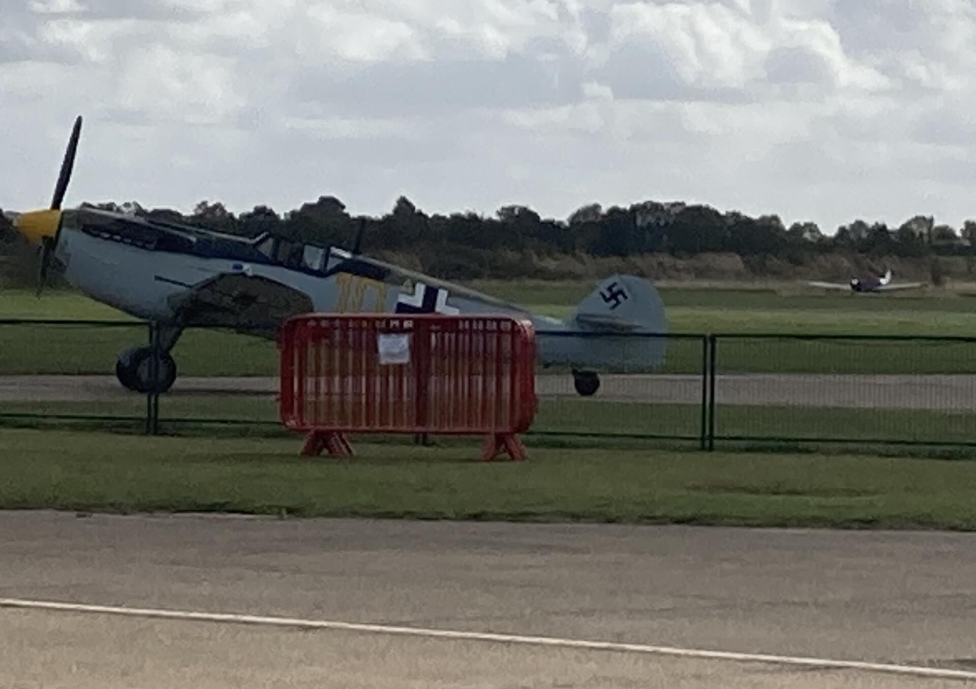 Return flight to  IWM Duxford Including 2h admission